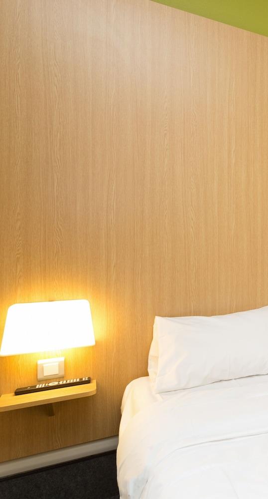 B&B Hotel Quimper Nord Douarnenez エクステリア 写真