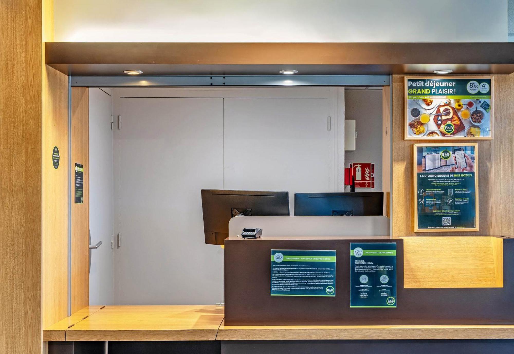 B&B Hotel Quimper Nord Douarnenez エクステリア 写真