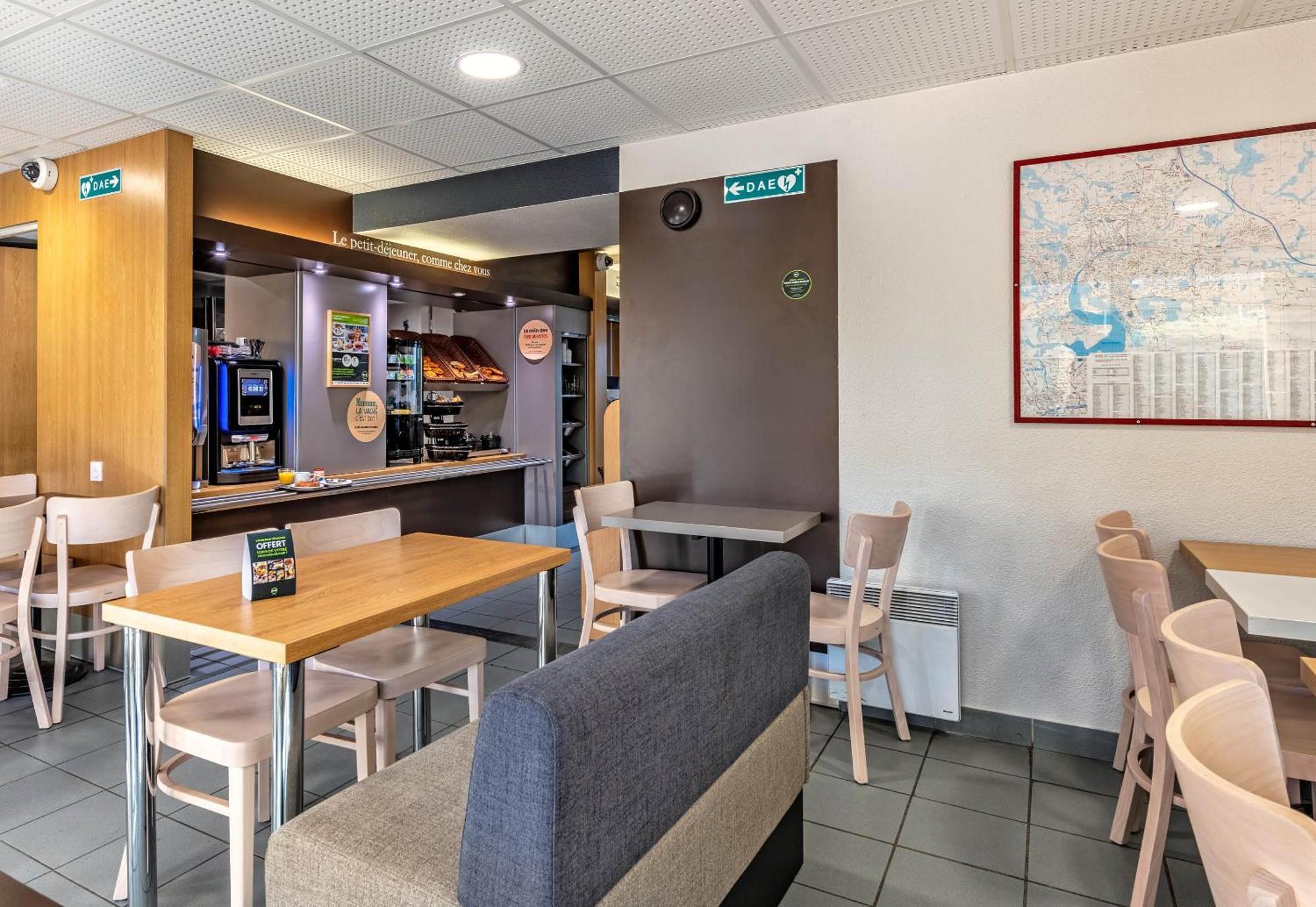 B&B Hotel Quimper Nord Douarnenez エクステリア 写真