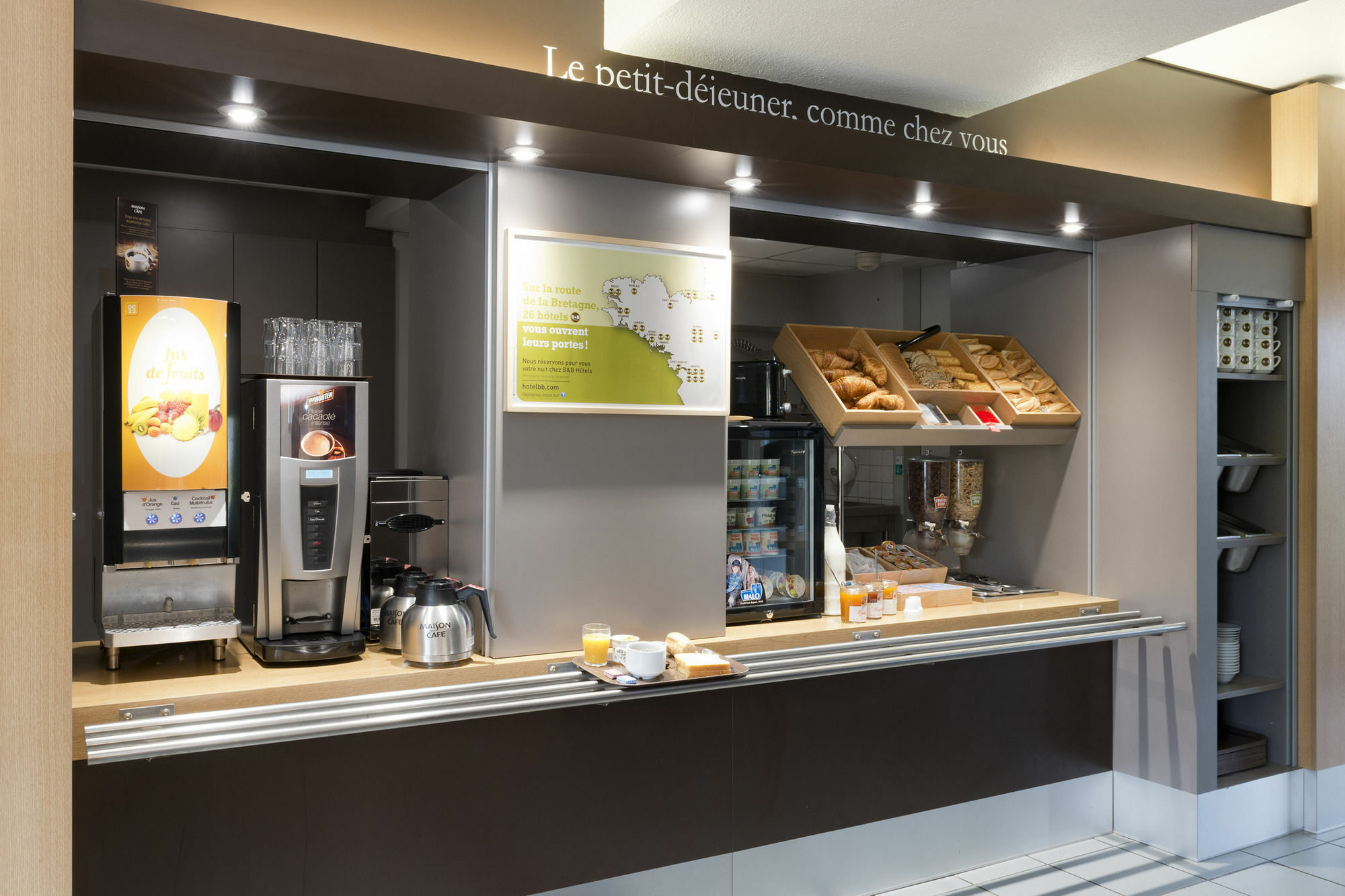 B&B Hotel Quimper Nord Douarnenez エクステリア 写真