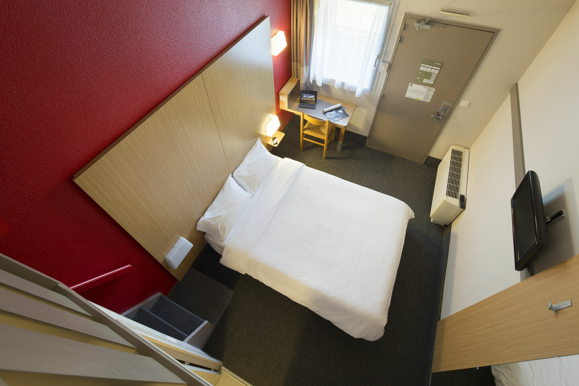B&B Hotel Quimper Nord Douarnenez エクステリア 写真