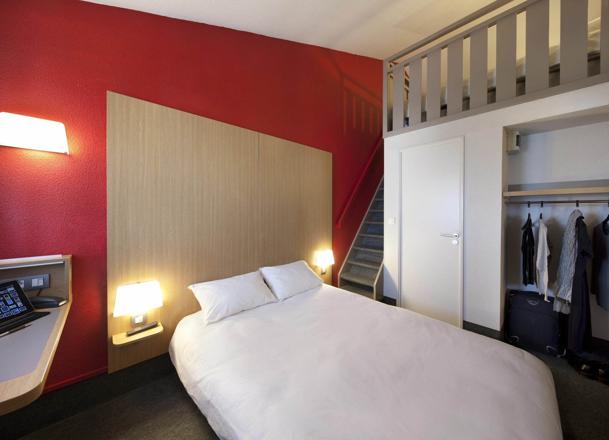 B&B Hotel Quimper Nord Douarnenez エクステリア 写真